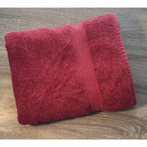 Lauren Ralph Lauren 100% Cotton Bath Towel Deep Red Luxury Soft